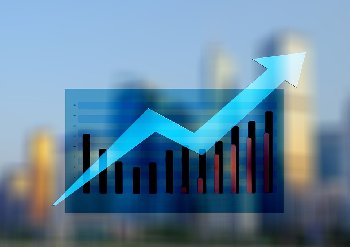 A BITCOIN ÁRFOLYAM ÉS A GOOGLE TRENDEK EGYÜTT MOZOGNAK?	